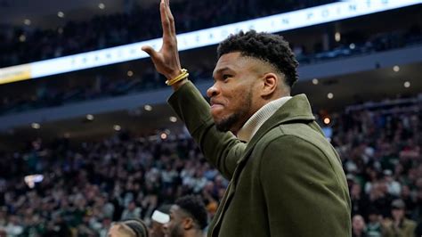 Giannis Antetokounmpo: The origin story of basketball's living .